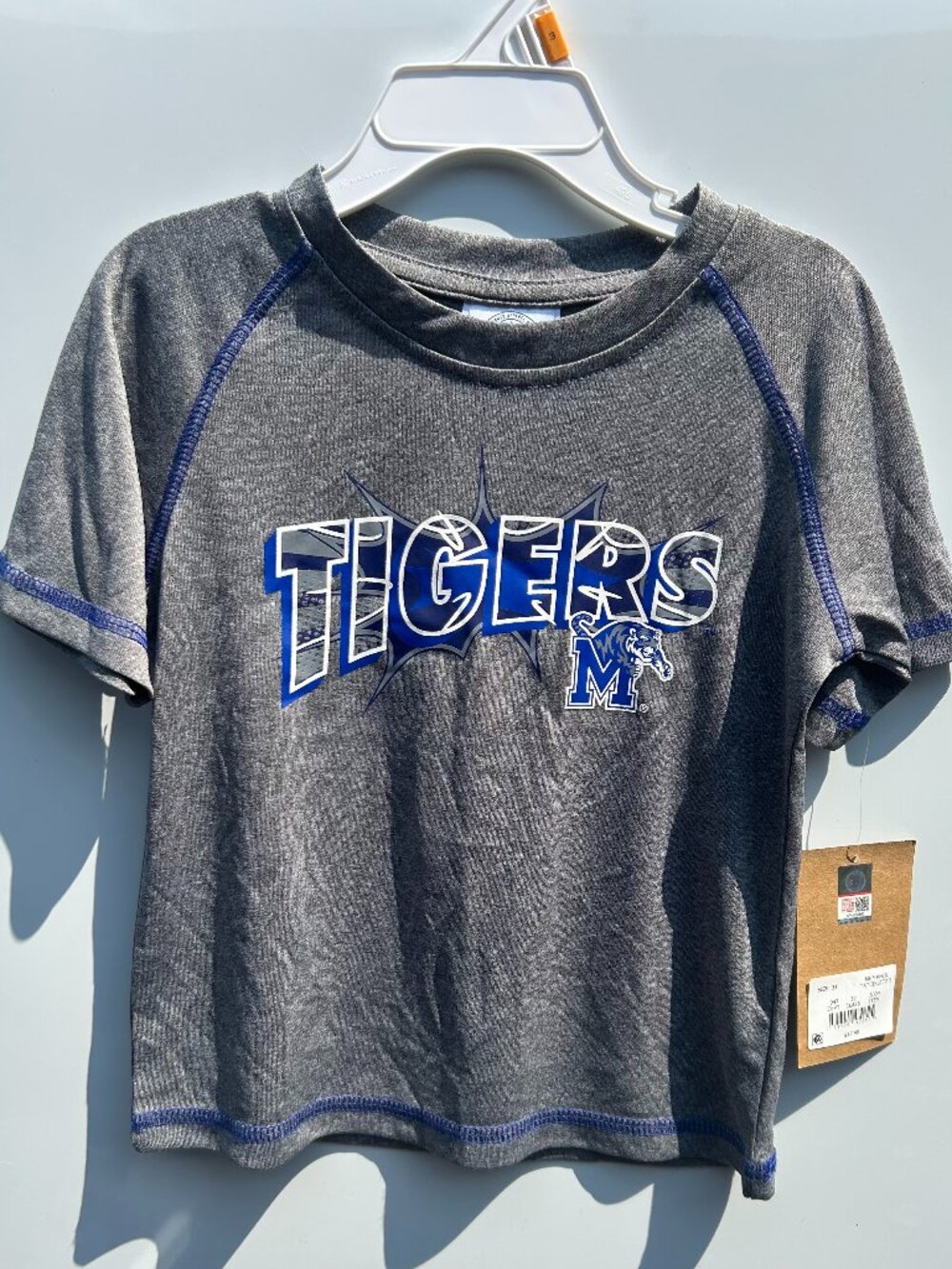 Short-sleeved Knights Apparel Memphis Tigers polyester pixel t-shirt, 3T
